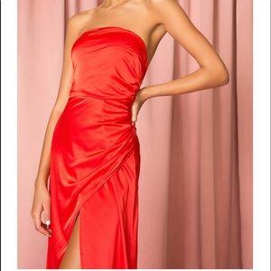 Superdown Loren Strapless maxi gown